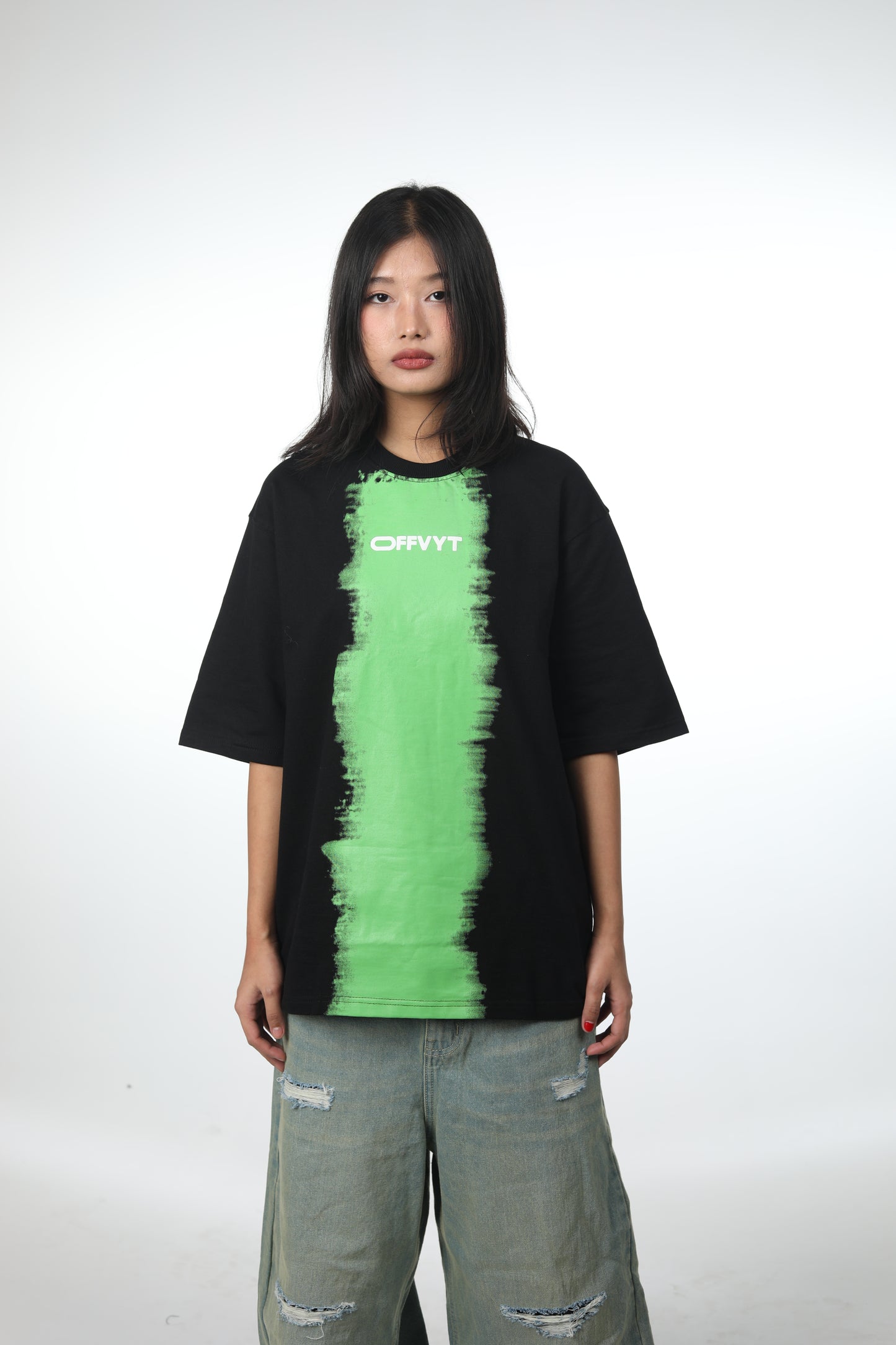 OFFVYT Vibrant-Stroke Oversized Tee